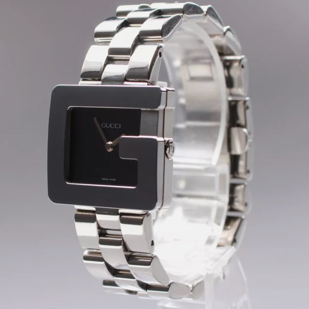 MINT GUCCI Black Dial Women's 26mm Watch